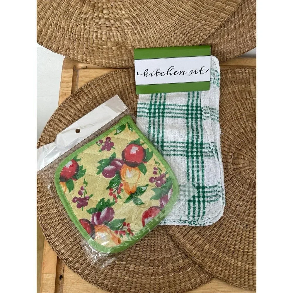 Two piece kitchen set, oven & dish towel